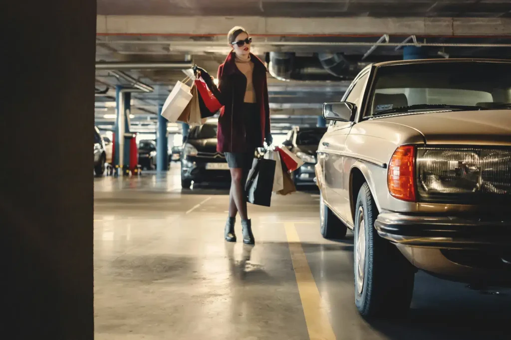Persona de compras - préstamos al consumo - apudActa.com